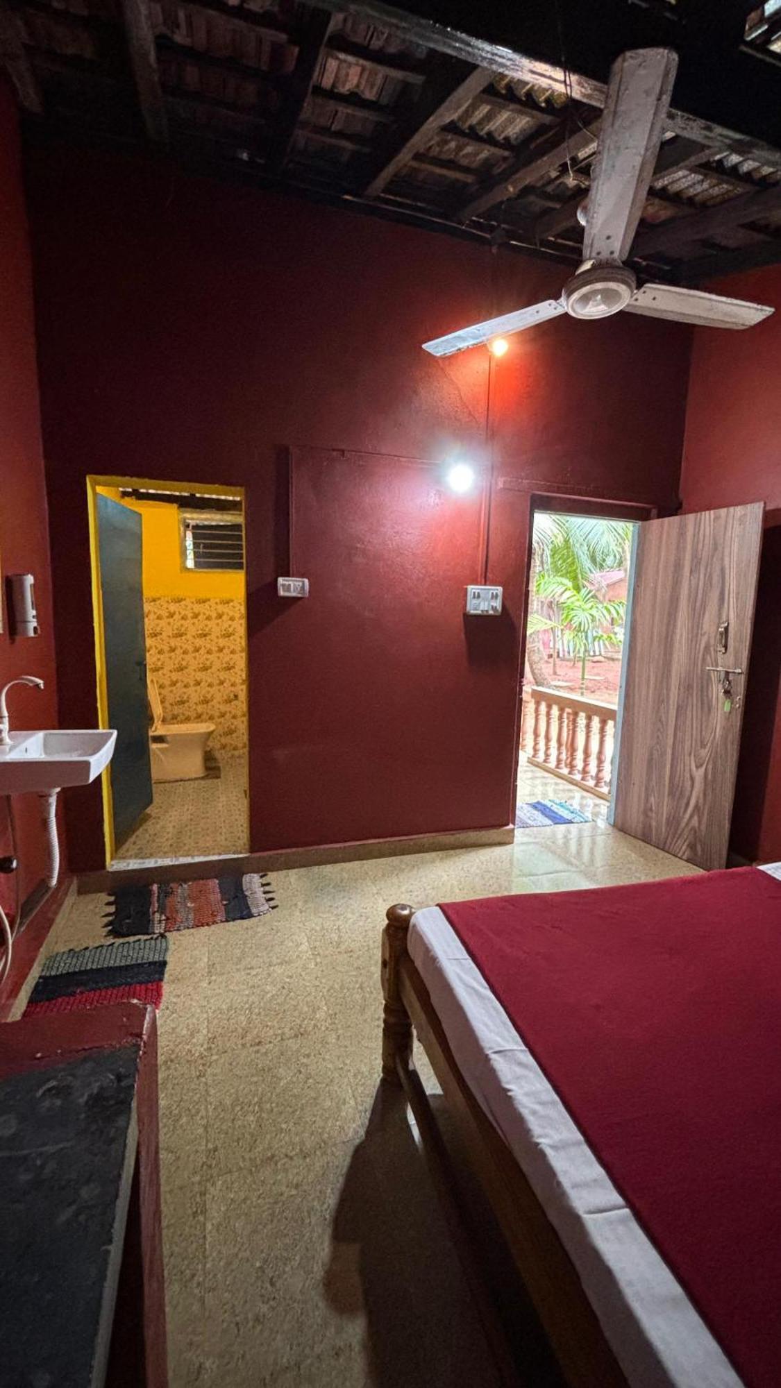 Hostelexp, Gokarna - A Slow-Paced Backpackers Community Экстерьер фото
